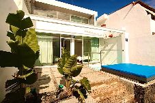 Chalet en Puerto del Carmen - Luxury Villa Rincon del Mar- Old Town